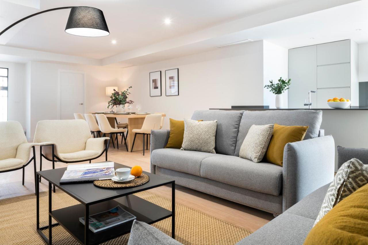 Magno Apartments Castelar 塞维利亚 外观 照片