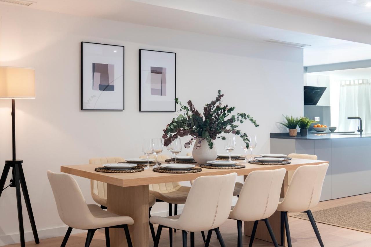 Magno Apartments Castelar 塞维利亚 外观 照片